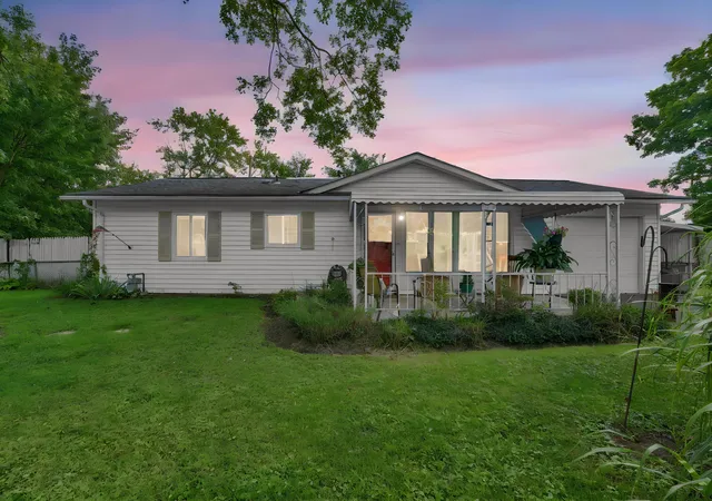 Photo 1 of Sale Pending at 1011 Pleasant Ct, Reynoldsburg, OH 43068 | MLS# 226032292 | Listing updated on 2026-09-17