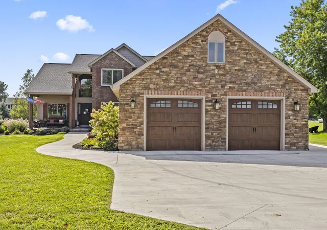 Photo 2 of Single family home for sale at 12659 Hickory Ridge Rd, Plain City, OH 43064 | MLS# 226032312 | Listing updated on 2026-09-14