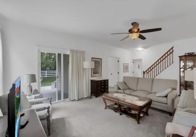Listing Photo 5 - Condo for sale in building located at 5043 Apple Gln Trl, Grove, OH 43123 - Unit #78
