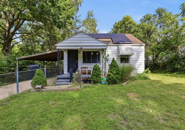 Photo 1 of Single family home for sale at 288 N Oakley Ave, Columbus, OH 43204 | MLS# 226032942 | Listing updated on 2026-09-22