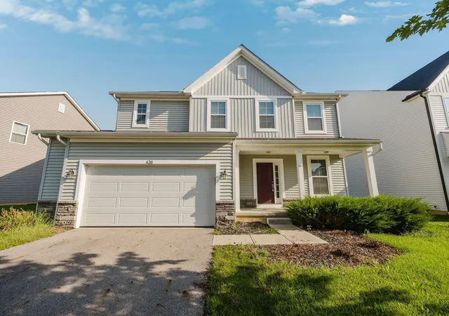 Photo 1 of Single family home for sale at 426 Oakland Hills Loop, Commercial Point, OH 43116 | MLS# 226032313 | Listing updated on 2026-09-05
