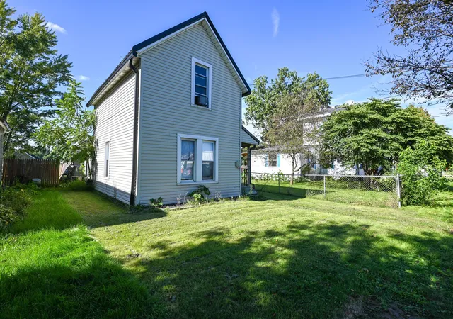Photo 3 of Single family home for sale at 228 W Espy St, Kenton, OH 43326 | MLS# 226032330 | Listing updated on 2026-09-24