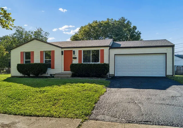 Photo 1 of Single family home for sale at 5999 Ambleside Dr, Columbus, OH 43229 | MLS# 226032396 | Listing updated on 2026-09-17