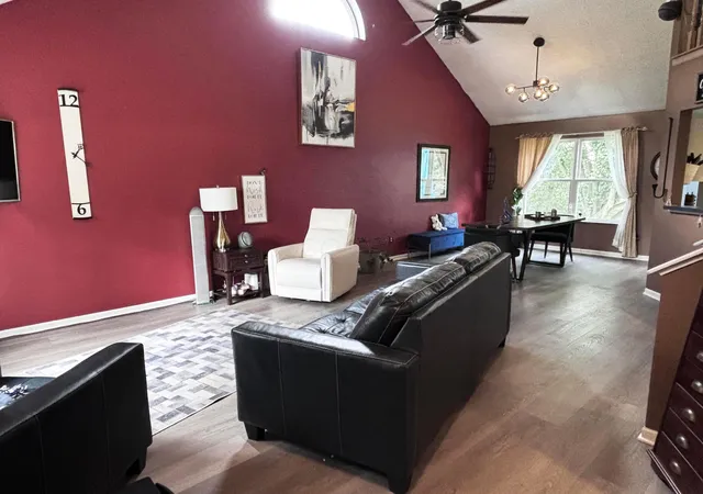 Photo 3 of Single family home for sale at 1308 Four Star Dr E, Galloway, OH 43119 | MLS# 226032336 | Listing updated on 2026-09-11