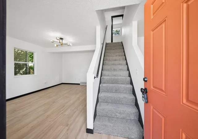 Photo 2 of Single family home for sale at 5385 Paladim Rd, Columbus, OH 43232 | MLS# 226032338 | Listing updated on 2026-09-10