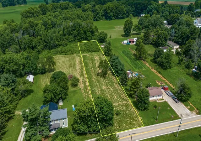 Photo 1 of Land for sale at 0 Lancaster Thornville Rd Ne, Pleasantville, OH 43148 | MLS# 226032356 | Listing updated on 2026-09-02