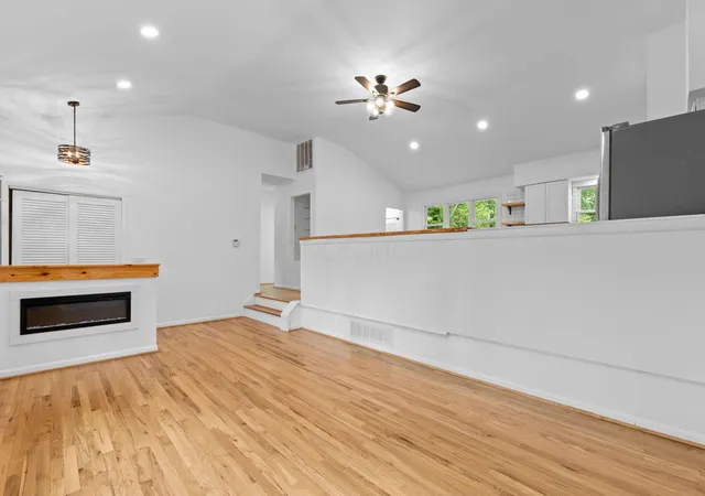 Photo 4 of Single family home for sale at 646 Kennedy Dr, Mansfield, OH 44904 | MLS# 226032487 | Listing updated on 2026-08-31