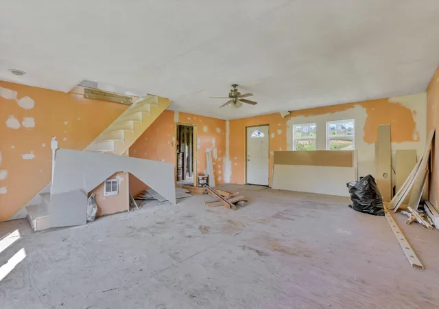 Photo 3 of Single family home for sale at 16451 Cox Rd, Logan, OH 43138 | MLS# 226032391 | Listing updated on 2026-08-26