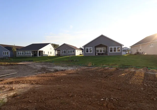 Photo 17 of Single family home for sale at 105 Aldersgate Dr, Delaware, OH 43015 | MLS# 226032616 | Listing updated on 2026-08-28