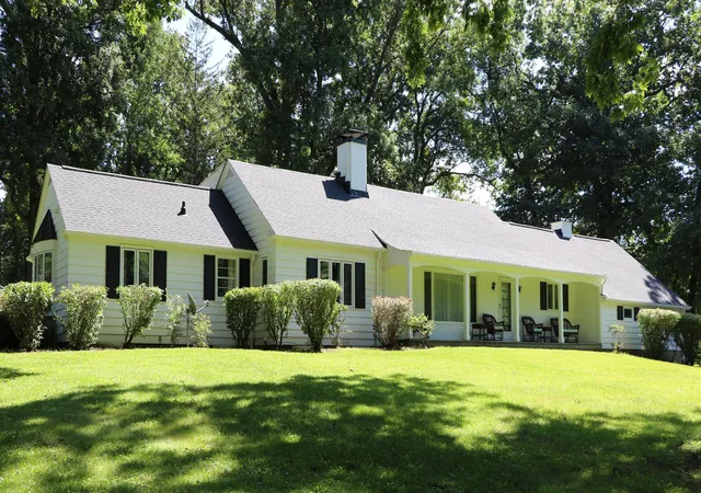 Photo 1 of Single family home for sale at 800 Club Dr, Mount Vernon, OH 43050 | MLS# 226032436 | Listing updated on 2026-08-28