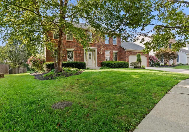Photo 3 of Single family home for sale at 2873 Snowberry Ln, Hilliard, OH 43026 | MLS# 226032395 | Listing updated on 2026-10-05