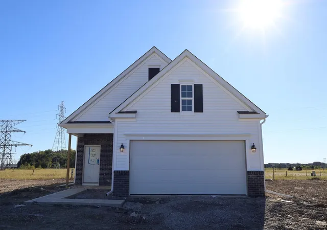 Condo for sale at 5894 Creekview Dr, Powell, OH 43065 | MLS# 226032417