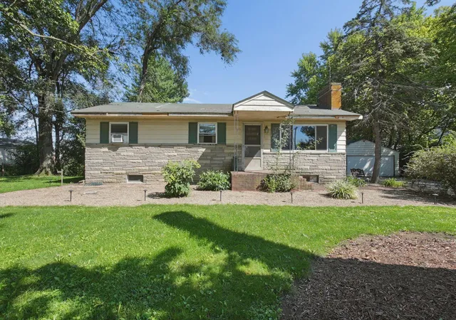 Photo 4 of Single family home for sale at 1150 London Groveport Rd, Lockbourne, OH 43137 | MLS# 226032426 | Listing updated on 2026-09-23