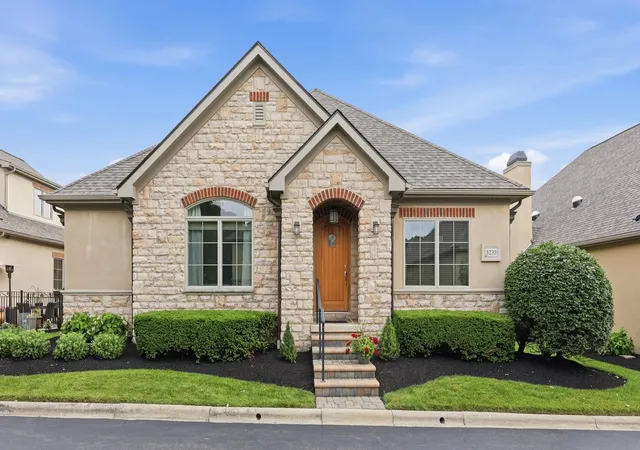 Single family home for sale at 3233 Armscote Rd, Dublin, OH 43017 | MLS# 226033117