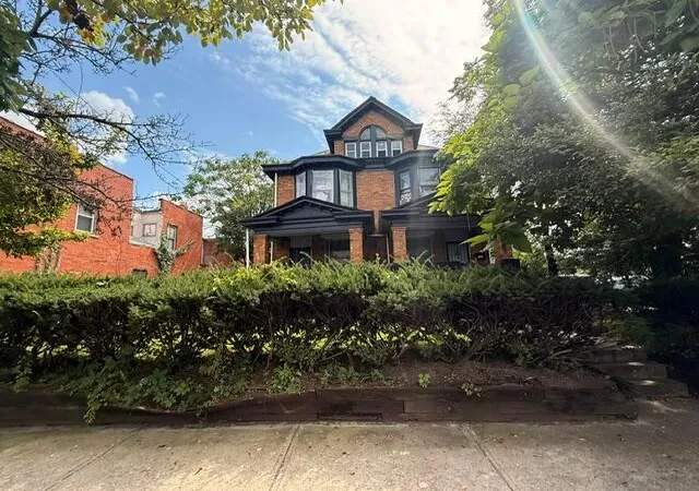 Photo 1 of House for sale at 1423 E Main St, Columbus, OH 43205 | MLS# 226032645 | Listing updated on 2026-09-14