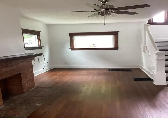 Photo 3 of Single family home for sale at 600 Pearl St, Marion, OH 43302 | MLS# 226032500 | Listing updated on 2026-08-28