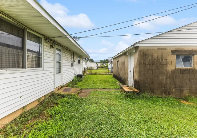 Photo 24 of Single family home for sale at 863 Bruckner Rd, Columbus, OH 43207 | MLS# 226032483 | Listing updated on 2026-08-26