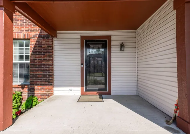 Photo 3 of Single family home for sale at 3098 Fayburrow Dr, Reynoldsburg, OH 43068 | MLS# 226032531 | Listing updated on 2026-09-09