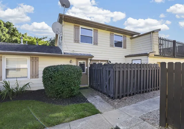 Photo 1 of Condo for sale at 2534 Nassau Dr #29C, Columbus, OH 43232 | MLS# 226032530 | Listing updated on 2026-09-13