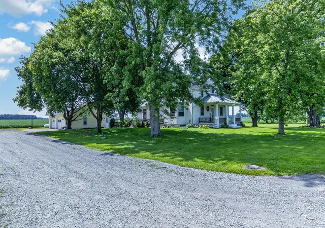 Photo 3 of Single family home for sale at 843 Prospect Mount Vernon Rd W, Prospect, OH 43342 | MLS# 226032527 | Listing updated on 2026-09-09