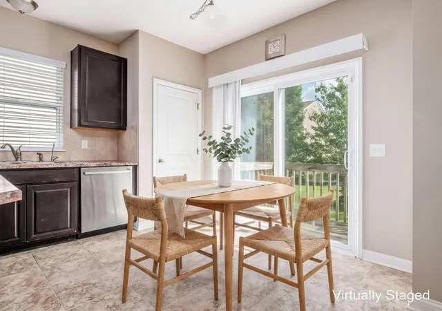 Photo 4 of Single family home for sale at 426 Josaphat Wy, Columbus, OH 43213 | MLS# 226032826 | Listing updated on 2026-09-06