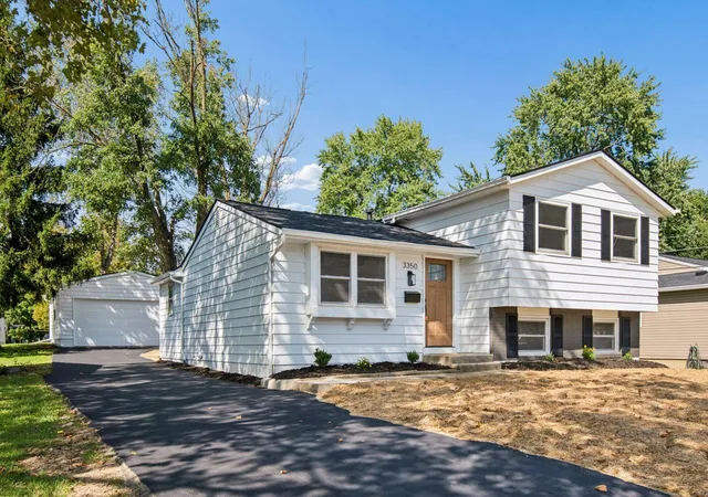 Photo 2 of Single family home for sale at 3350 Vickers Dr, Westerville, OH 43081 | MLS# 226032544 | Listing updated on 2026-09-17