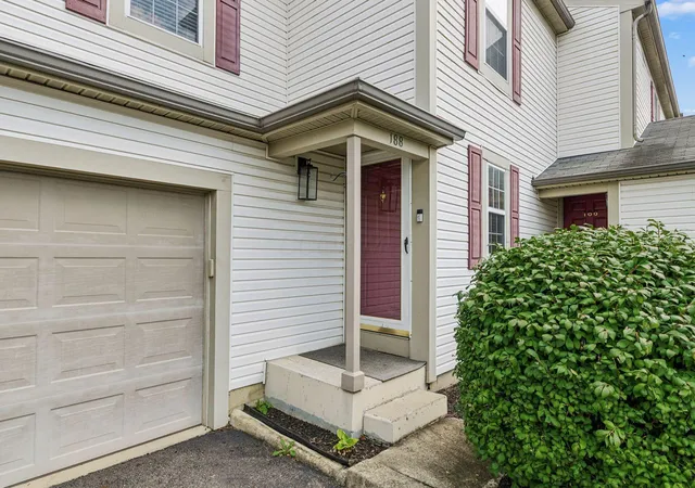 Photo 3 of Condo for sale at 188 Macfalls Wy #17A, Blacklick, OH 43004 | MLS# 226032681 | Listing updated on 2026-08-30