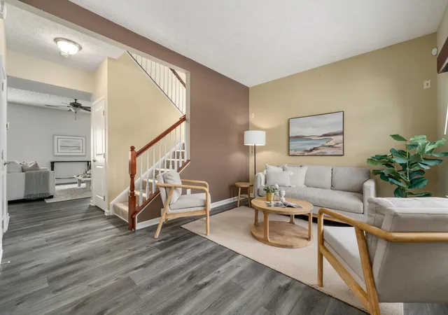 Photo 3 of Single family home for sale at 568 Stone Shadow Dr, Blacklick, OH 43004 | MLS# 226032604 | Listing updated on 2026-09-17