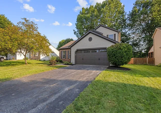 Photo 2 of Single family home for sale at 8525 Wildomar Ave, Reynoldsburg, OH 43068 | MLS# 226032677 | Listing updated on 2026-09-06