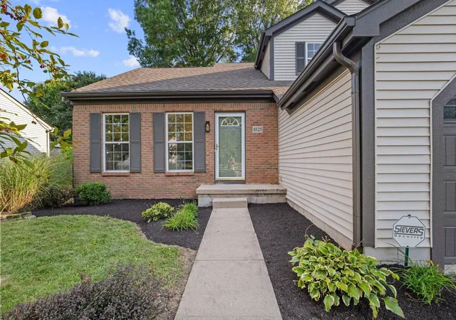 Photo 3 of Single family home for sale at 8525 Wildomar Ave, Reynoldsburg, OH 43068 | MLS# 226032677 | Listing updated on 2026-09-06