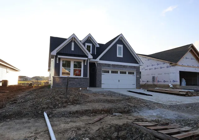 Photo 2 of Single family home for sale at 129 Aldersgate Dr, Delaware, OH 43015 | MLS# 226032608 | Listing updated on 2026-08-31