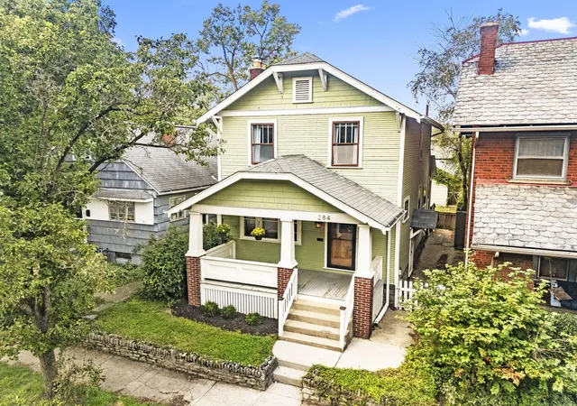 Photo 1 of Single family home for sale at 284 E Kossuth St, Columbus, OH 43206 | MLS# 226032639 | Listing updated on 2026-09-14
