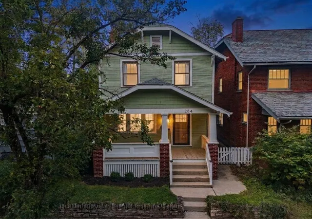 Photo 3 of Single family home for sale at 284 E Kossuth St, Columbus, OH 43206 | MLS# 226032639 | Listing updated on 2026-09-14
