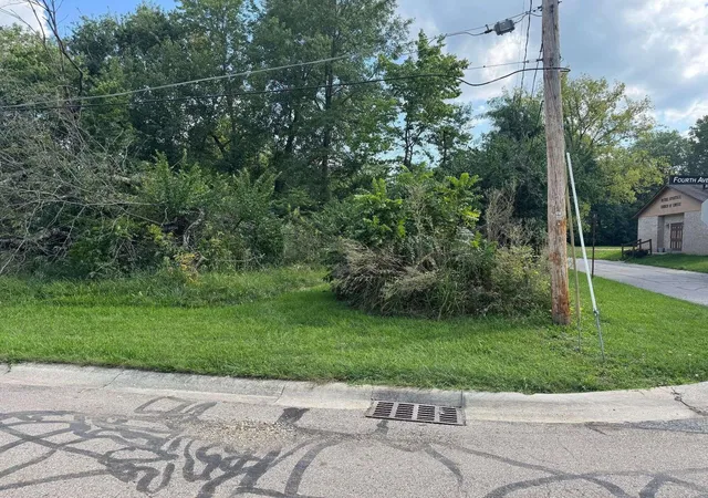 Photo 4 of Land for sale at 0 Maple St #Lot 1, Urbancrest, OH 43123 | MLS# 226032688 | Listing updated on 2026-09-04