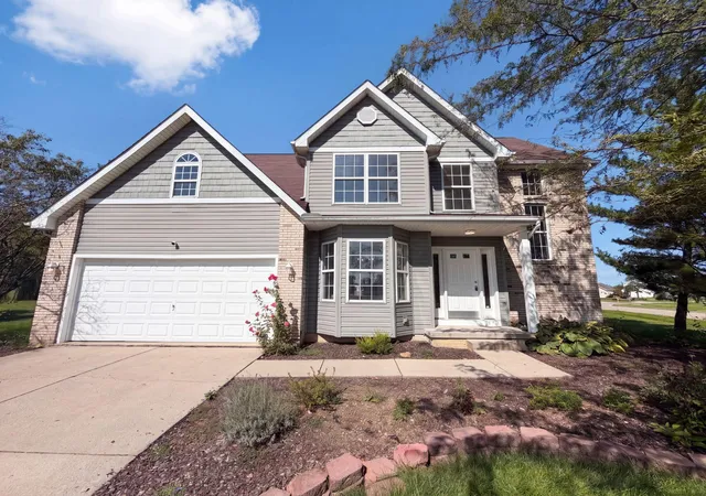 Photo 1 of Sale Pending at 101 Grove Run Rd, Commercial Point, OH 43116 | MLS# 226032607 | Listing updated on 2026-09-01