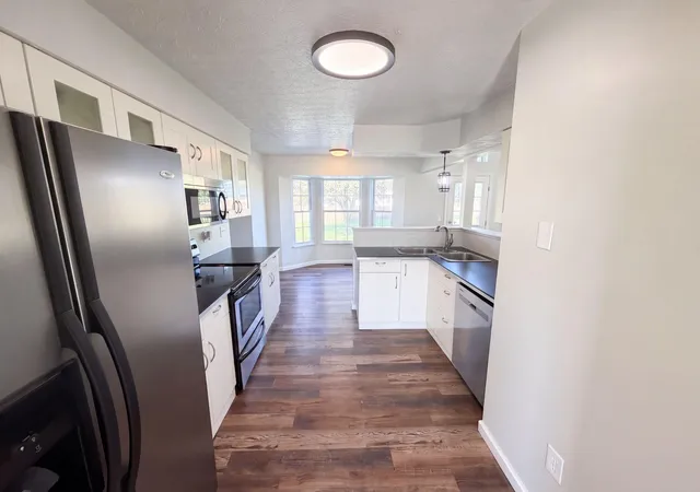 Photo 2 of Sale Pending at 101 Grove Run Rd, Commercial Point, OH 43116 | MLS# 226032607 | Listing updated on 2026-09-01