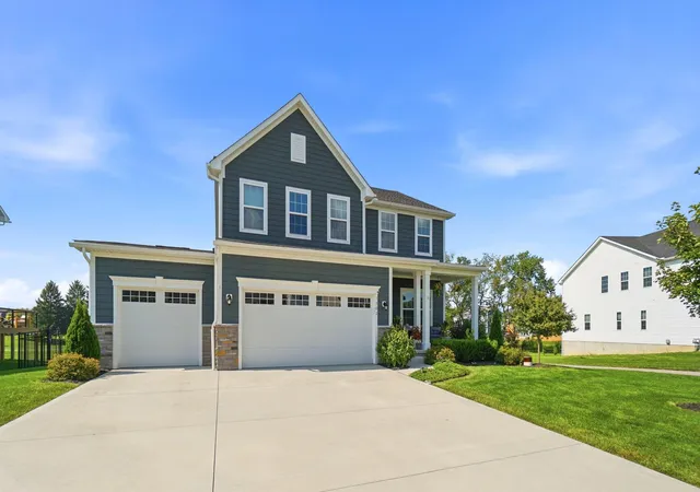 Photo 1 of Single family home for sale at 1302 Clover St, Sunbury, OH 43074 | MLS# 226032718 | Listing updated on 2026-09-14