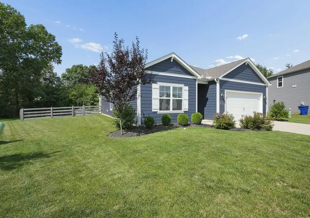 Photo 4 of Single family home for sale at 431 Park Vista Dr, Delaware, OH 43015 | MLS# 226032928 | Listing updated on 2026-09-03