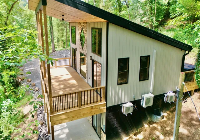 Photo 1 of Single family home for sale at 31799 Wheelabout Rd, Zaleski, OH 45698 | MLS# 226032636 | Listing updated on 2026-08-27
