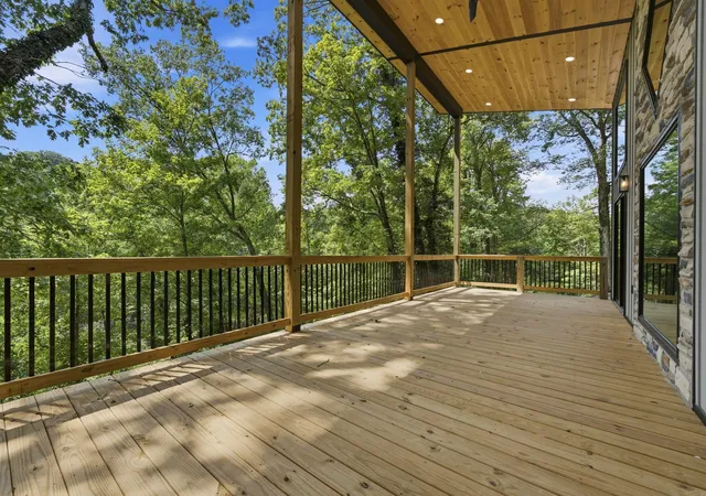 Photo 3 of Single family home for sale at 31799 Wheelabout Rd, Zaleski, OH 45698 | MLS# 226032636 | Listing updated on 2026-08-27