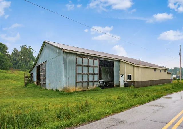 Photo 3 of Land for sale at 0 N N Dietz Rd Rd, Zanesville, OH 43701 | MLS# 226032626 | Listing updated on 2026-08-27
