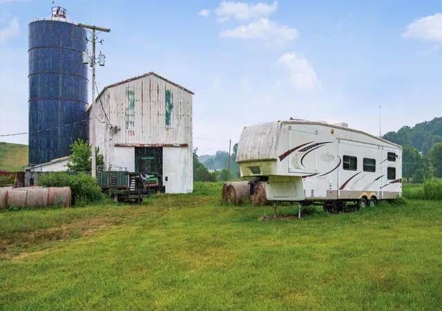 Photo 4 of Land for sale at 0 N N Dietz Rd Rd, Zanesville, OH 43701 | MLS# 226032626 | Listing updated on 2026-08-27