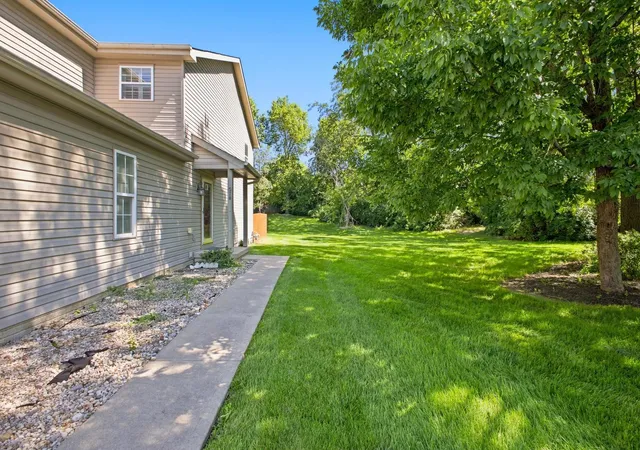 Photo 2 of Single family home for sale at 578 Chadwood Dr, Gahanna, OH 43230 | MLS# 226032661 | Listing updated on 2026-09-08