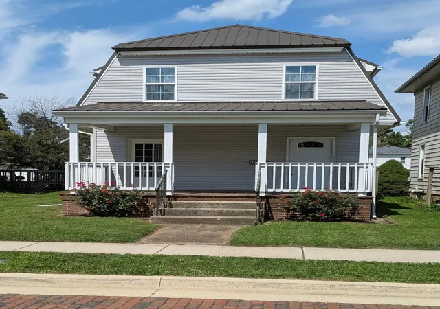 Photo 1 of Single family home for sale at 103 Oak St #103 1/2, Mount Vernon, OH 43050 | MLS# 226032685 | Listing updated on 2026-09-10