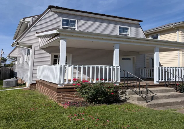 Photo 2 of Single family home for sale at 103 Oak St #103 1/2, Mount Vernon, OH 43050 | MLS# 226032685 | Listing updated on 2026-09-10