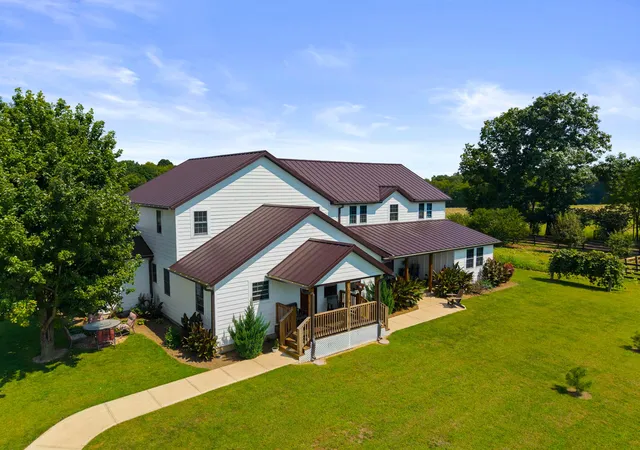 Photo 2 of Single family home for sale at 27261 Newcastle Rd, Gambier, OH 43022 | MLS# 226032878 | Listing updated on 2026-09-22