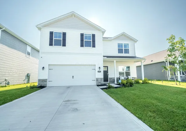 Photo 2 of Single family home for sale at 834 Allegro Dr, Reynoldsburg, OH 43068 | MLS# 226032723 | Listing updated on 2026-09-15
