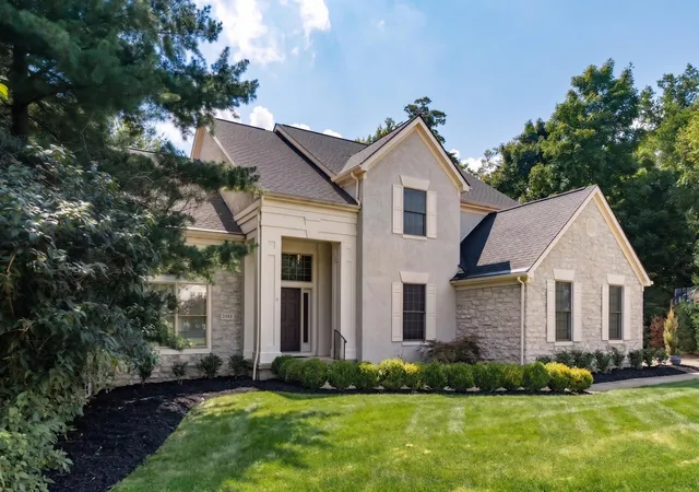 Photo 1 of Single family home for sale at 5194 Augusta Dr, Westerville, OH 43082 | MLS# 226032741 | Listing updated on 2026-09-15
