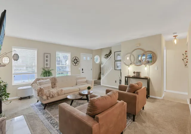 Photo 3 of Condo for sale at 6282 Mcnaughten Pl Ln, Columbus, OH 43213 | MLS# 226032743 | Listing updated on 2026-09-16