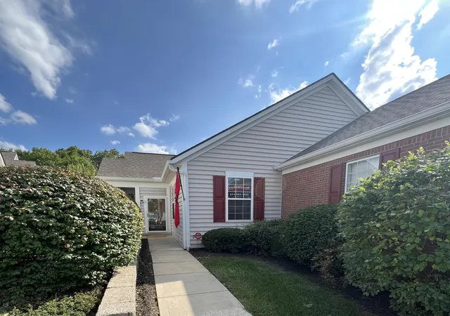 Condo for sale at 5891 Oak Path Ln, Columbus, OH 43213 | MLS# 226032958